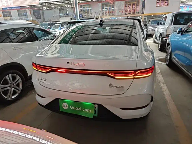 BYD Qin PLUS — Фото автомобиля 5