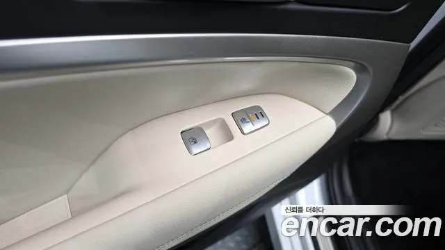Genesis G70 New — Фото автомобиля 25