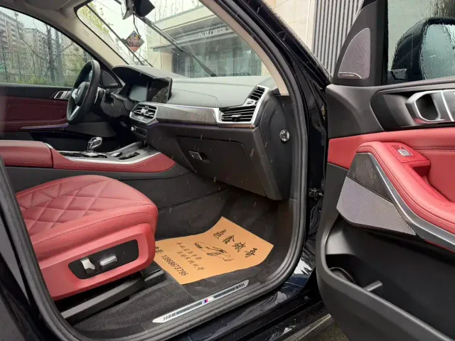 BMW X5 — Фото автомобиля 11