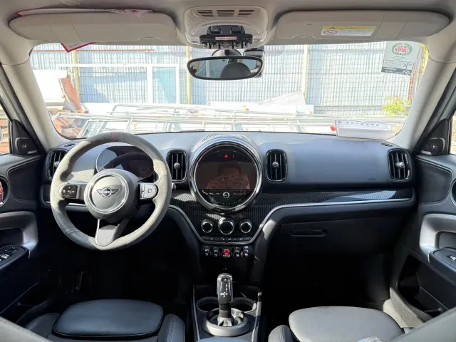 MINI Countryman — Фото автомобиля 7