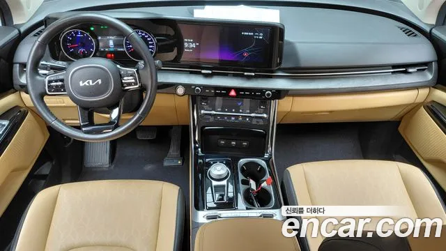 Kia Carnival Generation 4 — Фото автомобиля 10