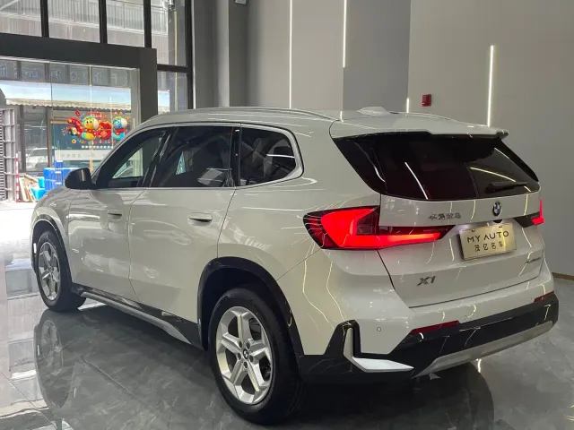 BMW X1 — Фото автомобиля 17