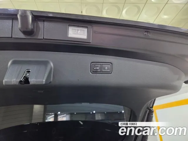 Genesis GV70 2.5T Бензин 2WD — Фото автомобиля 14