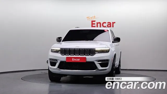 Jeep Cherokee — Фото автомобиля 2