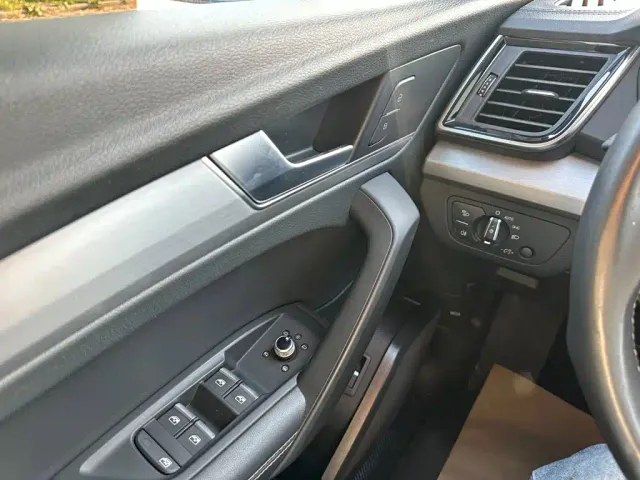 Audi Q5L — Фото автомобиля 22