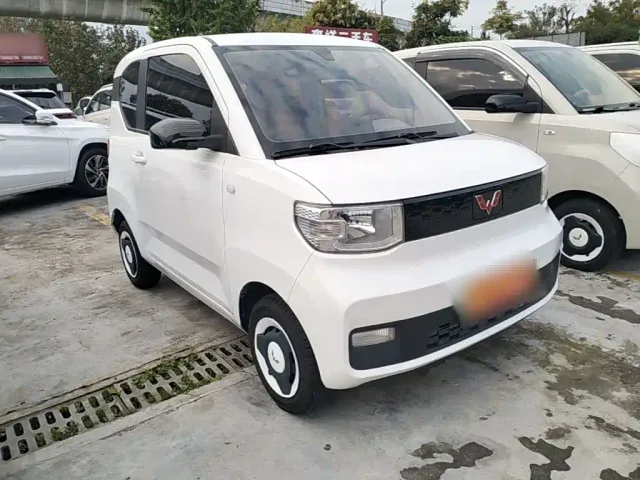 Wuling Hongguang Mini EV — Фото автомобиля 3