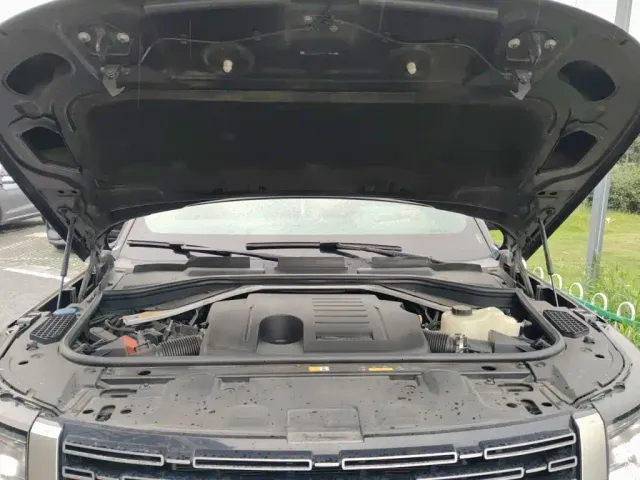 Land Rover Range Rover — Фото автомобиля 10