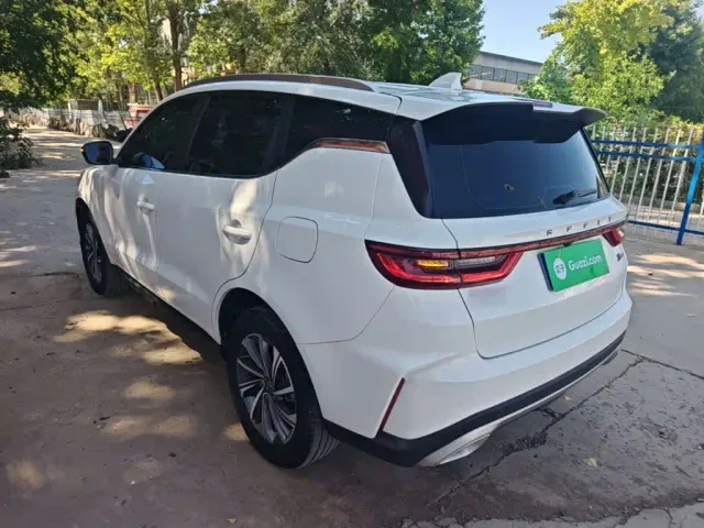 Geely Vision X6 — Фото автомобиля 22