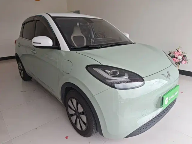 Wuling Bingo — Фото автомобиля 3