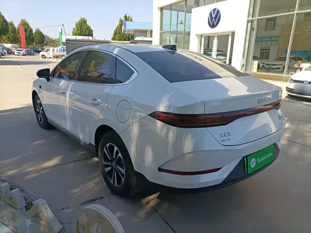 BYD Qin PLUS — Фото автомобиля 4