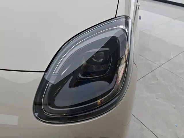 Wuling Hongguang Mini EV — Фото автомобиля 5