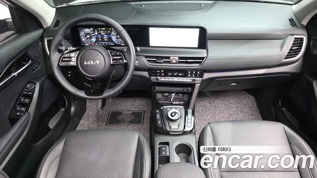 Kia Seltos Бензин 1.6 турбо 2WD — Фото автомобиля 6