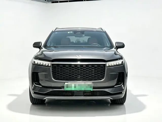 Li Auto ONE — Фото автомобиля 2