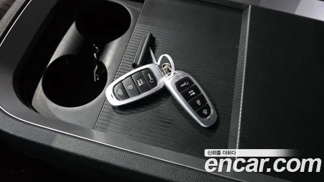 Hyundai Staria Staria Карго 5 мест — Фото автомобиля 18