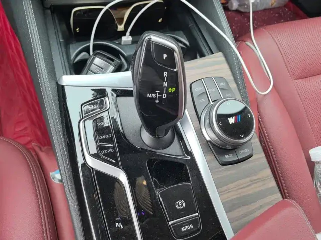 BMW 5 Series — Фото автомобиля 16