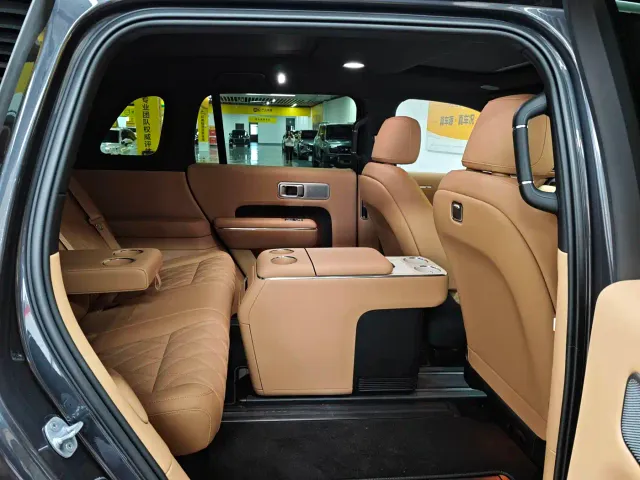 Xiaomi Pengcheng N70 — Фото автомобиля 13