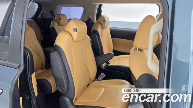Kia Carnival 4th Gen — Фото автомобиля 11