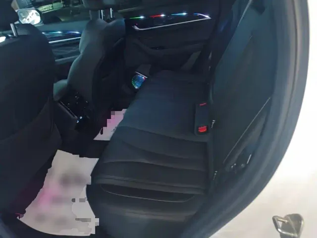 Geely Xingyue L — Фото автомобиля 16