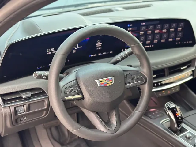 Cadillac CT5 — Фото автомобиля 6