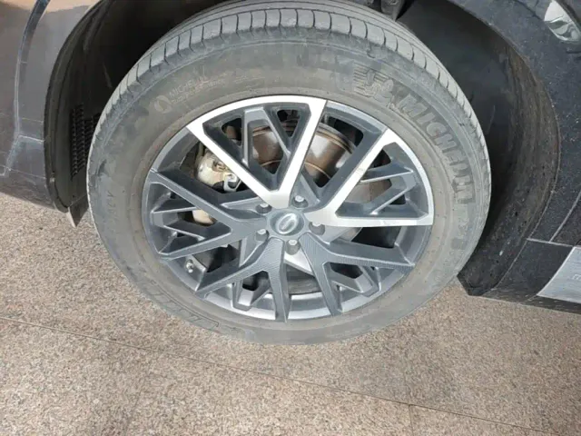 GAC Trumpchi GS8 — Фото автомобиля 22