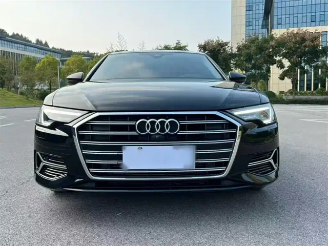 Audi A6L — Фото автомобиля 11