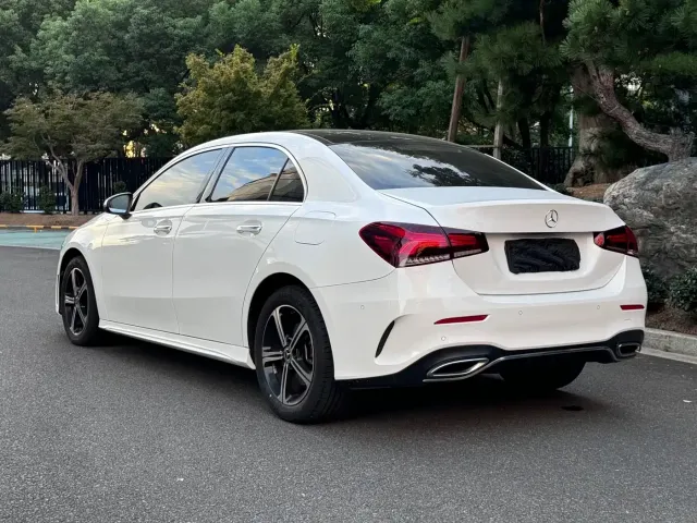 Mercedes-Benz Mercedes-Benz A-Class 2022 A 200 L Sport Sedan Style — Фото автомобиля 18