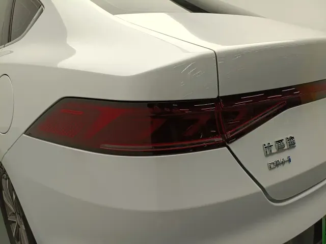 BYD Qin PLUS — Фото автомобиля 18