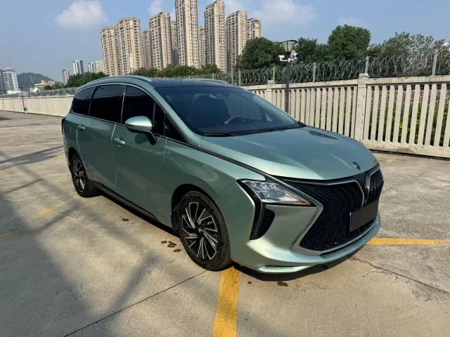 Dongfeng Fengxing Fengxing Yacht 2022 1.5T DCT Wave Chaser Edition — Фото автомобиля 3