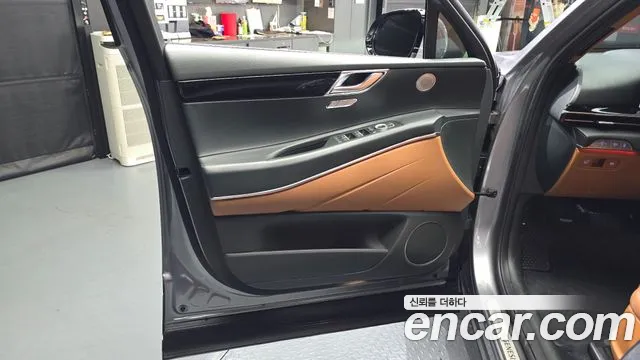 Genesis GV80 2.5T Бензин AWD — Фото автомобиля 18