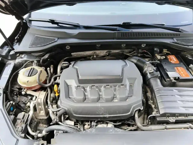 Volkswagen Passat — Фото автомобиля 19