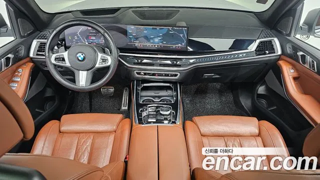 BMW X7 — Фото автомобиля 7