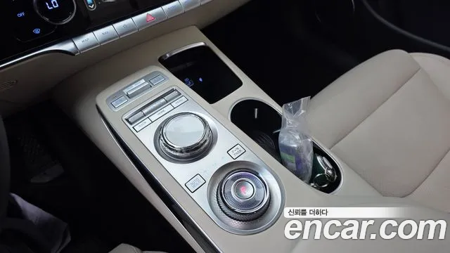 Genesis GV70 2.5T Бензин 2WD — Фото автомобиля 9