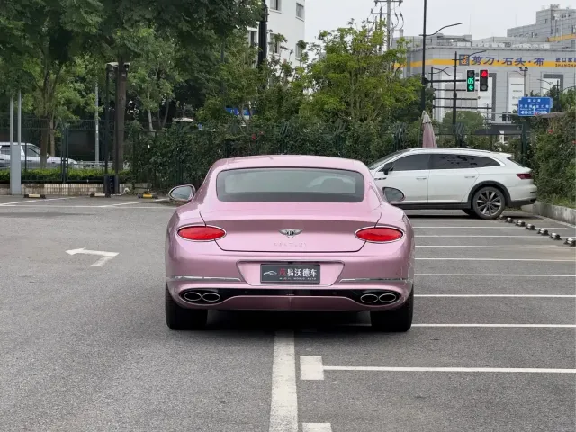 Bentley Continental 2022 4.0T GT V8 — Фото автомобиля 4