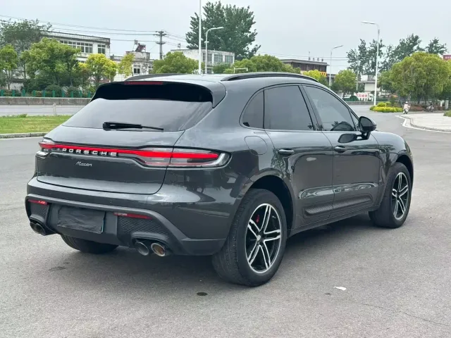 Porsche Macan — Фото автомобиля 6