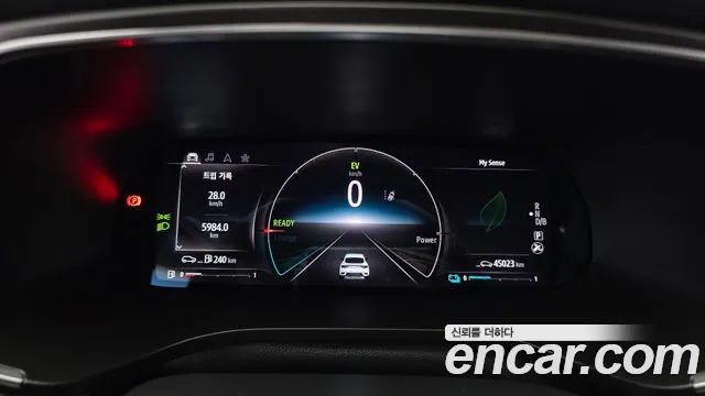 Renault Korea XM3 — Фото автомобиля 11