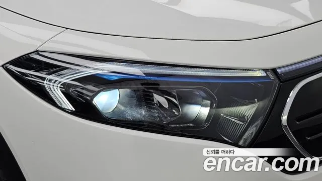 Mercedes-Benz EQB X243 — Фото автомобиля 7