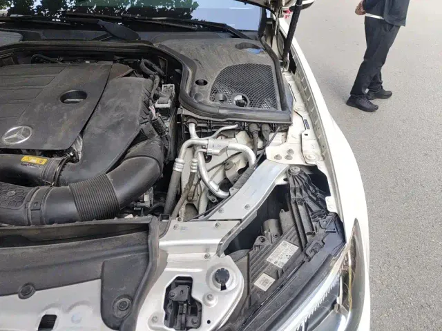 Mercedes-Benz Mercedes-Benz E-Class 2021 Facelift E 260 L Sport — Фото автомобиля 21