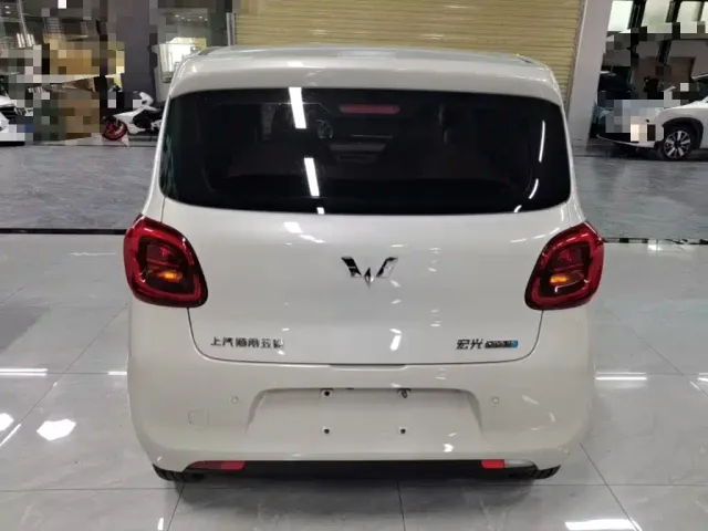 Wuling Hongguang Mini EV — Фото автомобиля 5