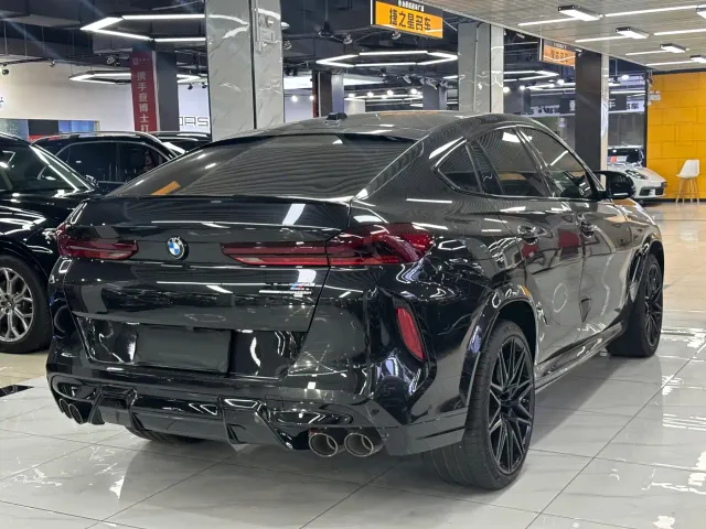 BMW X6 M — Фото автомобиля 15