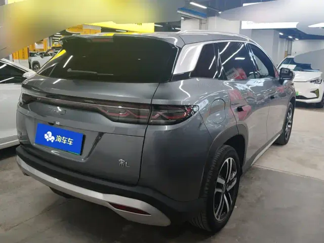 BYD Song L DM-i — Фото автомобиля 3