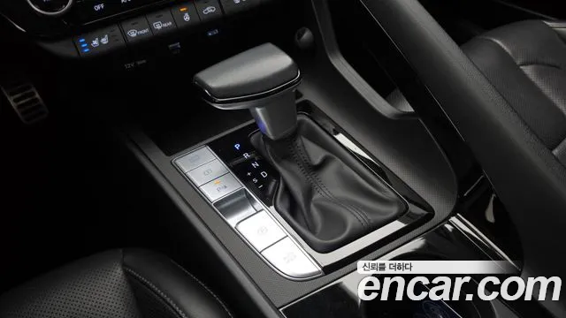 Hyundai Avante CN7 — Фото автомобиля 9