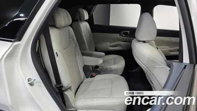 Kia Sorento — Фото автомобиля 17