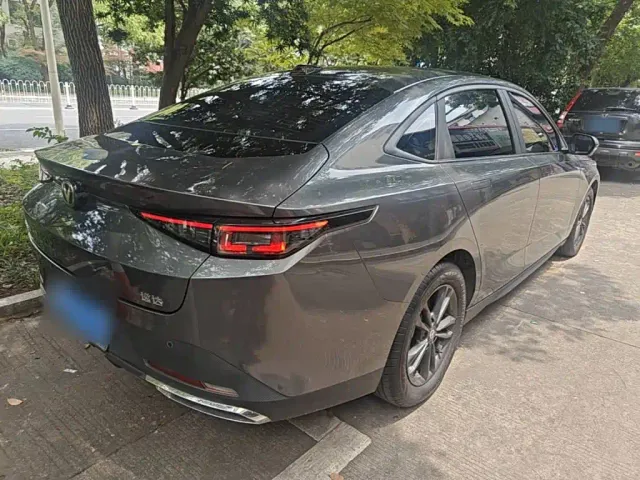 Changan Lamore — Фото автомобиля 4