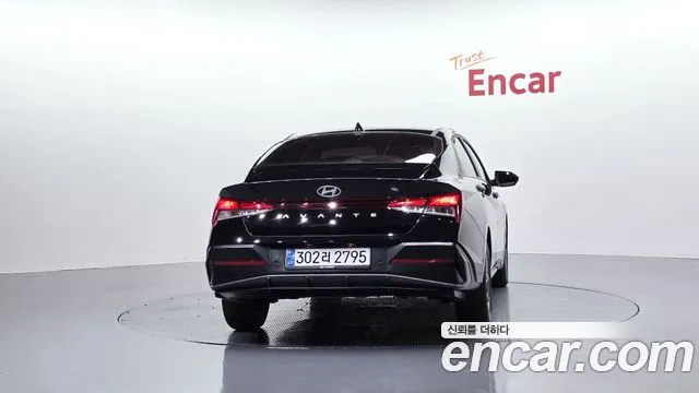 Hyundai AVANTE Новый Avante (CN7) — Фото автомобиля 4