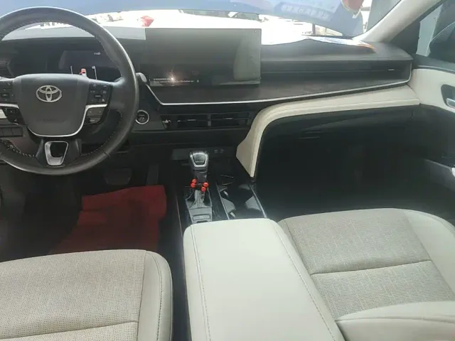 Toyota Camry — Фото автомобиля 12