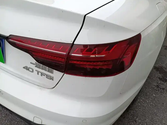 Audi A4L — Фото автомобиля 7