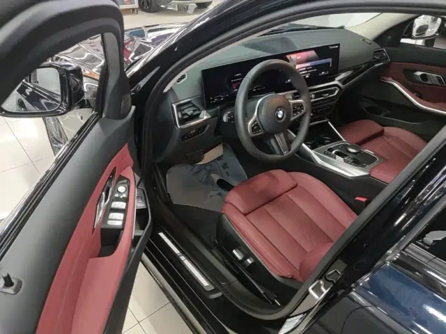 BMW 3 Series — Фото автомобиля 15