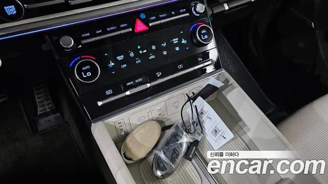 Hyundai Santa Fe MX5 — Фото автомобиля 16