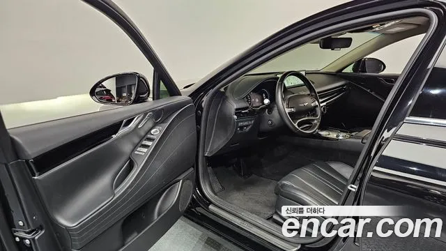 Genesis G80 Бензин 2.5 турбо AWD — Фото автомобиля 9