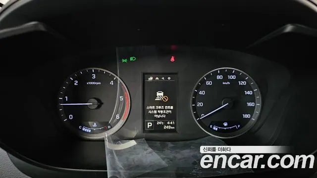 Hyundai Solati — Фото автомобиля 11
